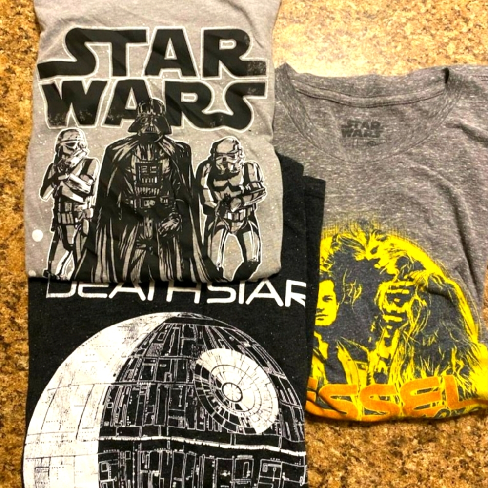 3 STAR WARS T-SHIRTS